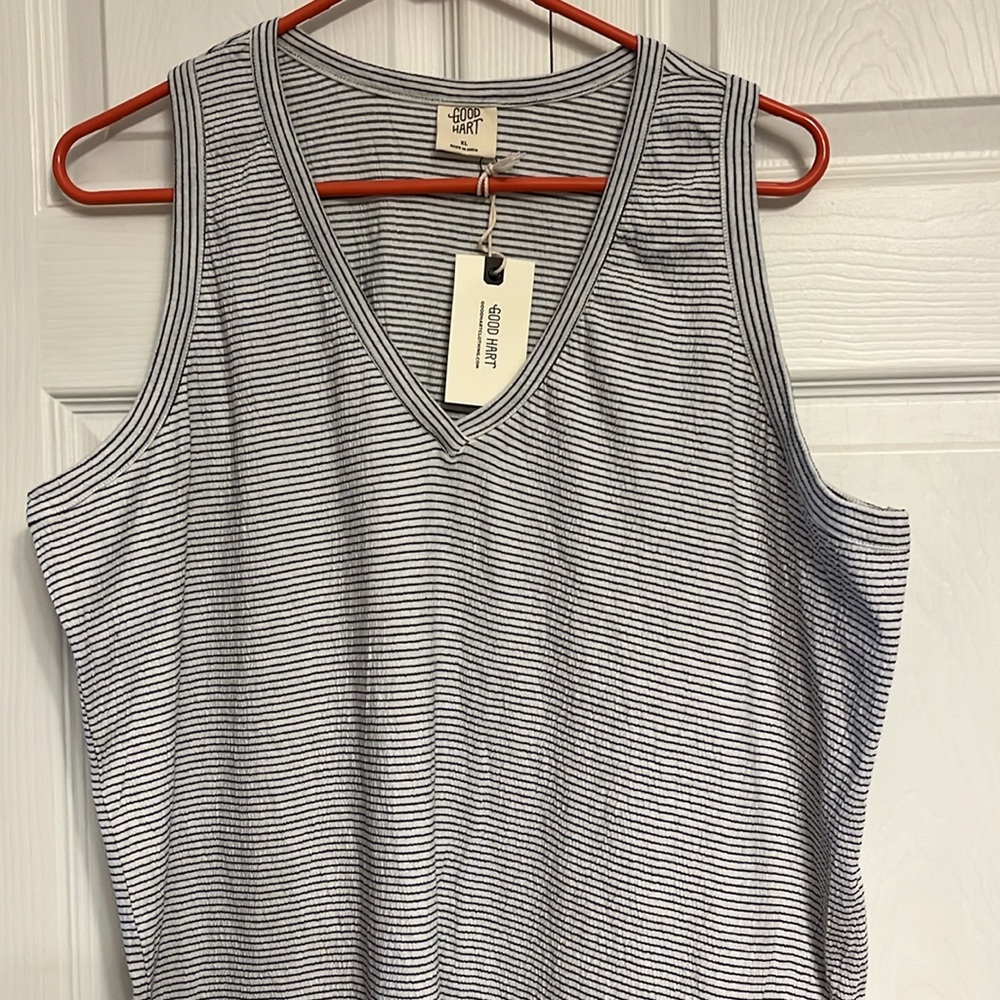 Matilda Jane Good Hart Women V neck sleeveless top size XL NWT
